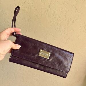 Kenneth Cole Reaction Purple Wristlet‎ Wallet